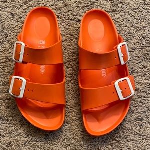 Plastic orange Birkenstock’s